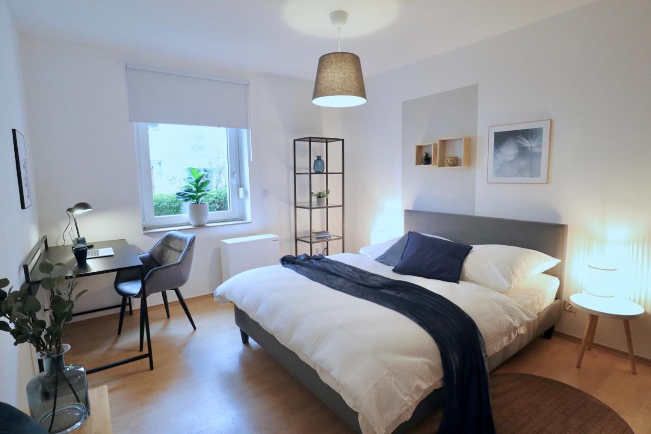 Sapphire Apartment: Free Parking + Netflix + Bathtub Essen Exterior foto