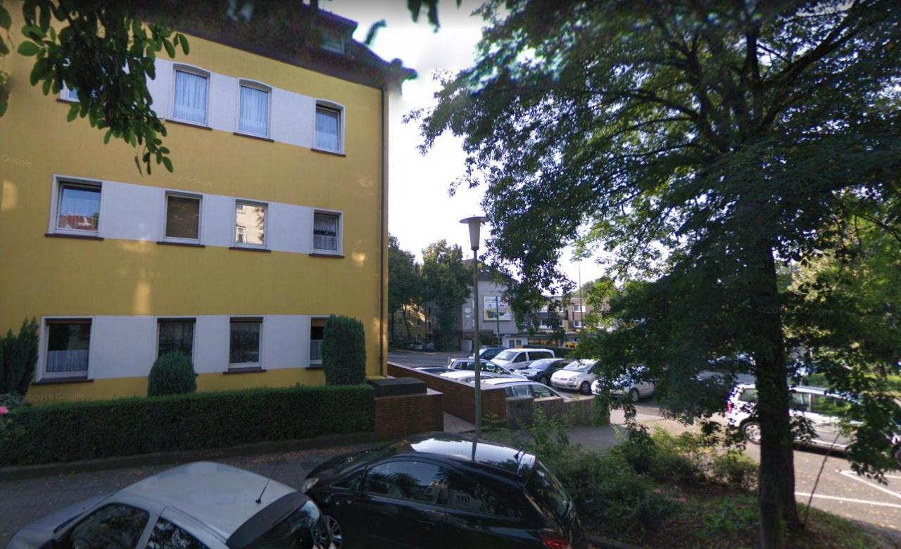 Sapphire Apartment: Free Parking + Netflix + Bathtub Essen Exterior foto