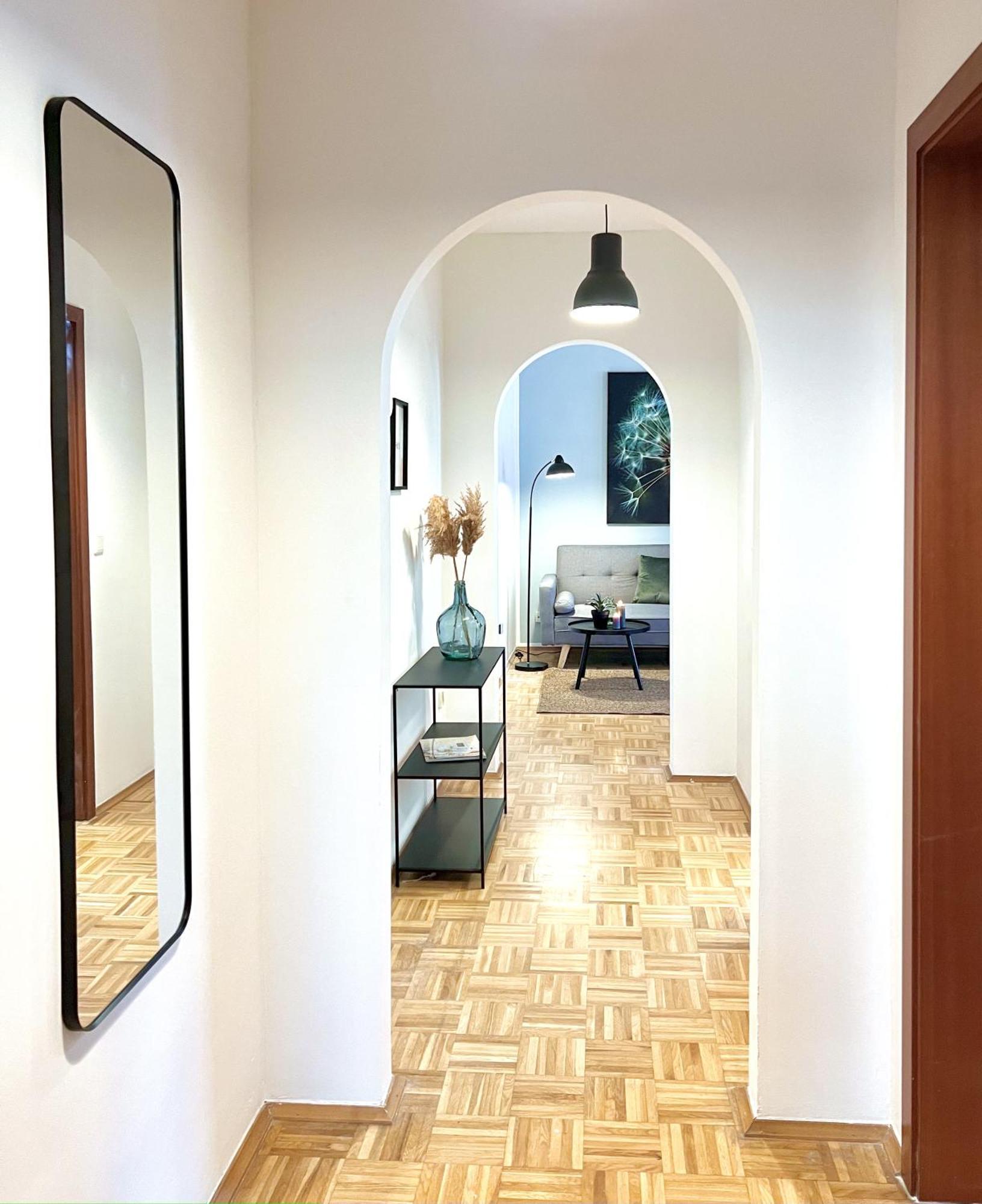 Sapphire Apartment: Free Parking + Netflix + Bathtub Essen Exterior foto