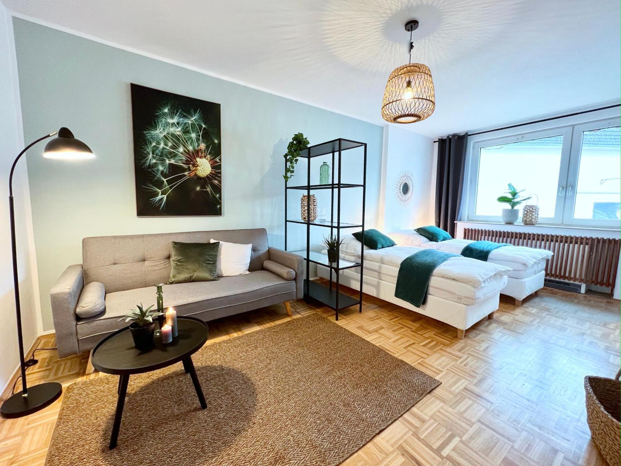 Sapphire Apartment: Free Parking + Netflix + Bathtub Essen Exterior foto